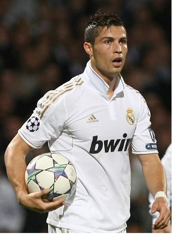 沪媒：只有俱乐部在亚洲赛场拔份了，中国男足才可能冲出亚洲（沪媒：俱乐部若在亚洲赛场争气，国足才有望冲出亚洲）