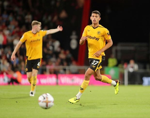 十大防守悍将榜单引发讨论（防守悍将前十榜单引起热议）