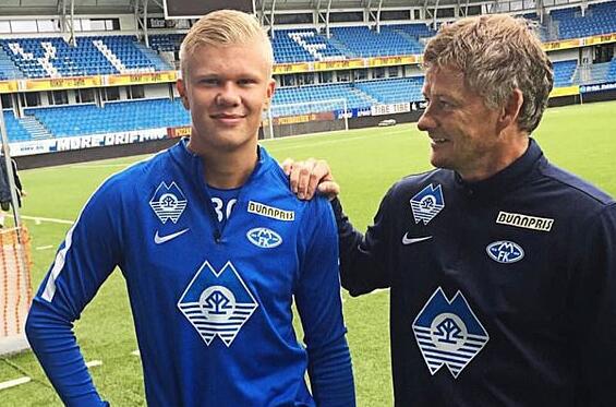 吉达国民总监：伊万-托尼不会在冬窗离开，转会传闻毫无根据（吉达国民总监辟谣：伊万-托尼冬窗留队，转会流言不实）