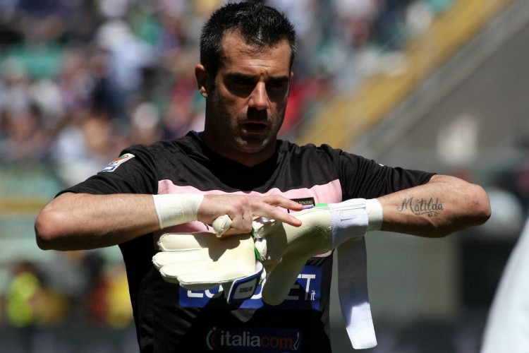 本菲卡1-1葡体，贡萨尔维斯、苏达科夫破门，普雷斯蒂安尼染红（本菲卡1-1葡体：贡萨尔维斯、苏达科夫建功，普雷斯蒂安尼红牌离场）