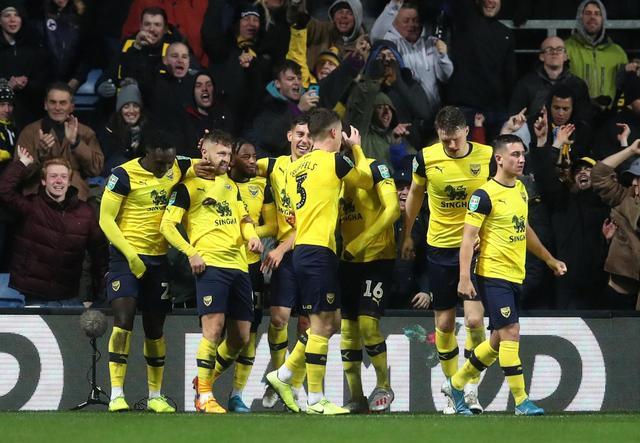 “快乐男孩”名不虚传！巴坎布门前空门不进，自己却跑进球门（巴坎布空门不进反把自己送进球门，快乐本色尽显）