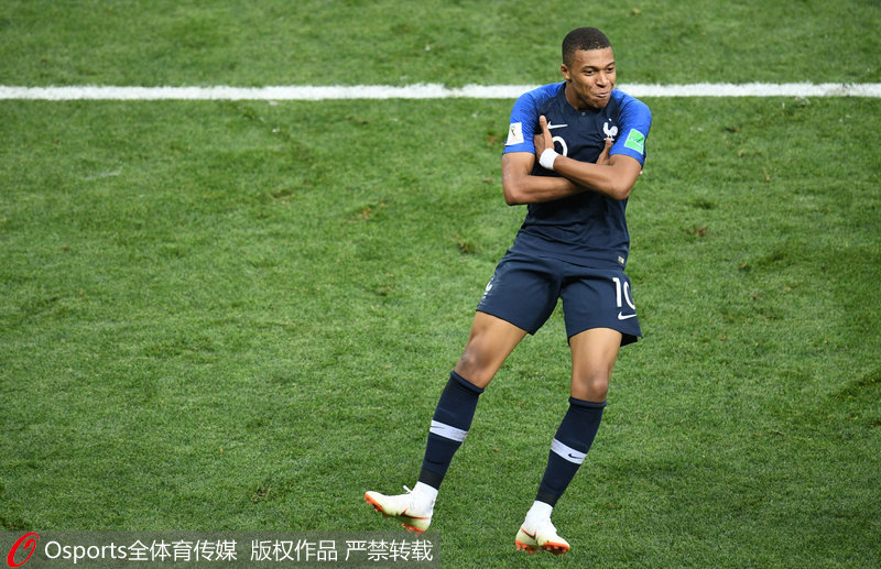 皮奥：助攻劳塔罗？无论进球还是助攻，球队都应该放在第一位（皮奥：给劳塔罗助攻也行，但无论进球还是助攻，球队利益永远优先）