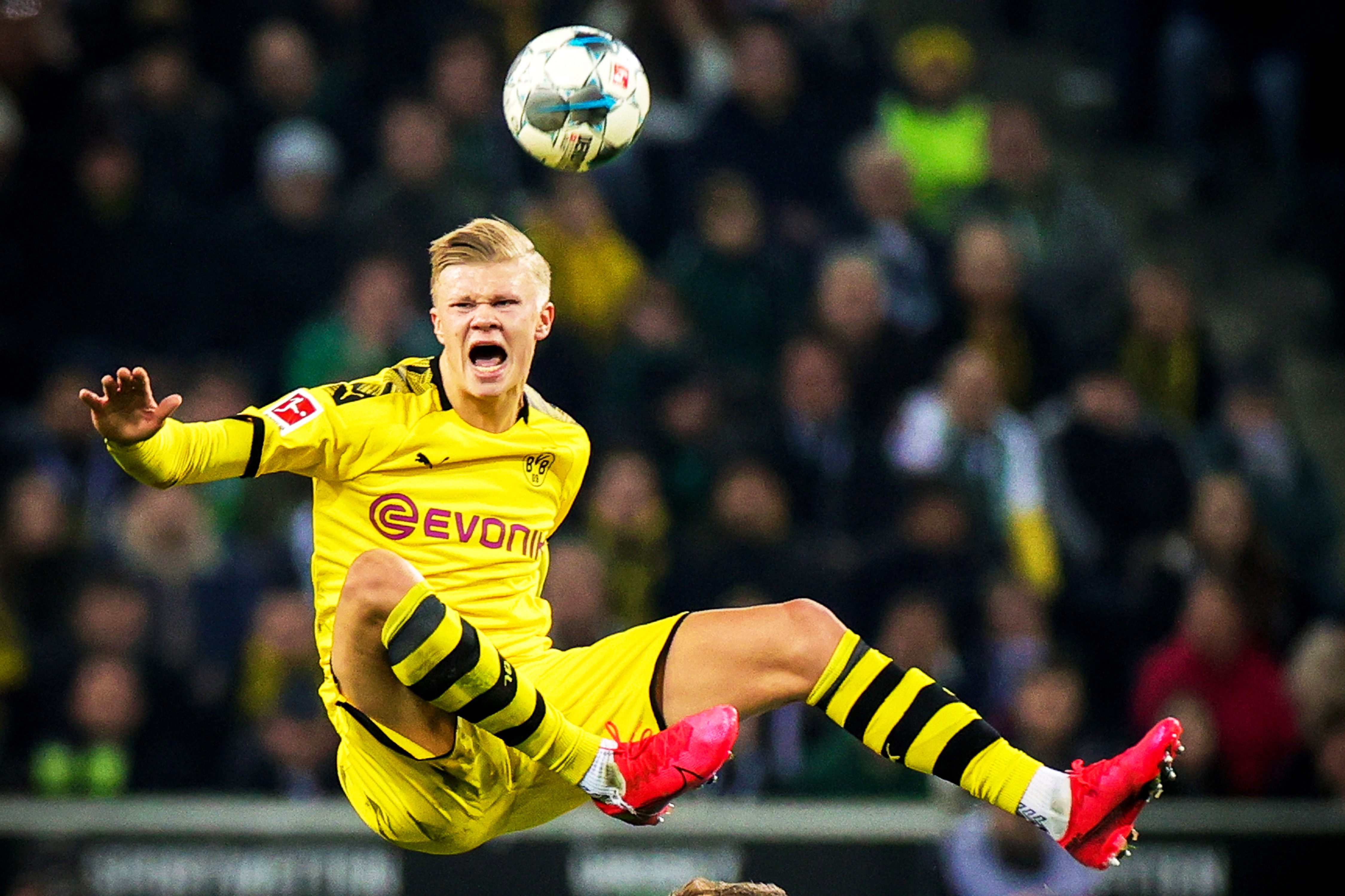 惨烈10连败！英格拉姆31+7+6场上想打瞌睡 双核缺席一人无力回天（苦吞10连败！英格拉姆31+7+6疲态尽显 双核缺席独木难支）