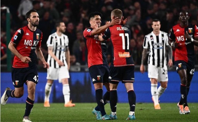 世体：巴萨不提前去斯坦福桥踩场训练，将在比赛当日飞往伦敦（世体：巴萨比赛日当天飞赴伦敦，不提前在斯坦福桥踩场）