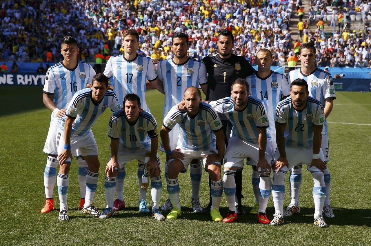 记者：红军已向科纳特开最后一份报价，若他接受将成顶薪之一（记者：利物浦向科纳特递上最终合同，若同意将跻身队内顶薪行列）