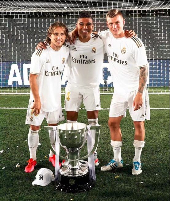 米体：劳塔罗近6个月奔波10.4万公里参加比赛，能绕地球三圈（米体：劳塔罗过去半年为比赛奔赴10.4万公里，折合绕地球三圈）